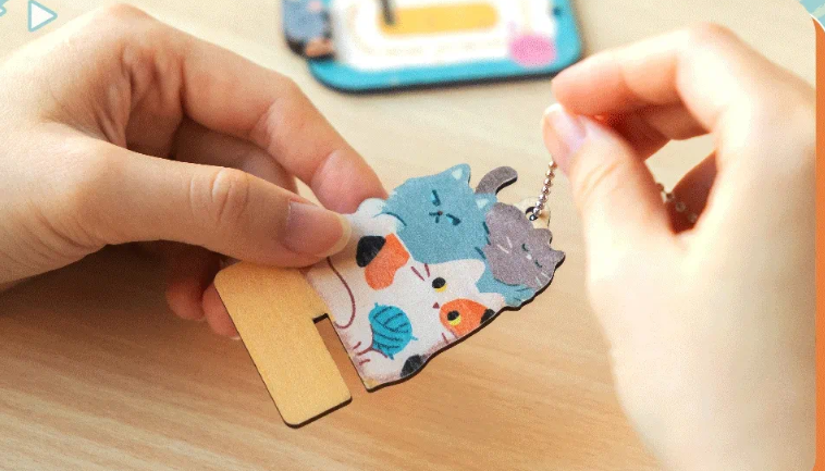 Wooden Key Chain with Phone Holder