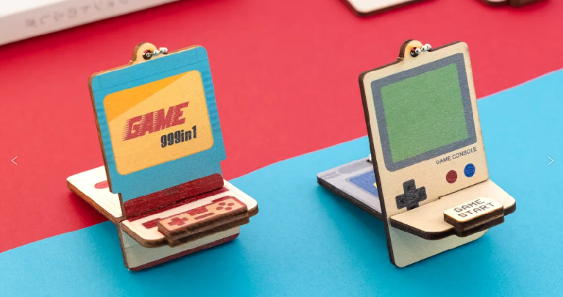 Wooden Key Chain with Phone Holder