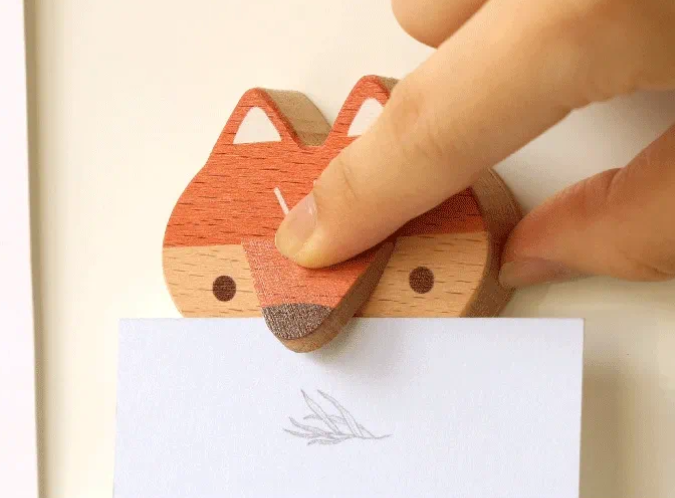 Wooden Magnetic Memo Holder